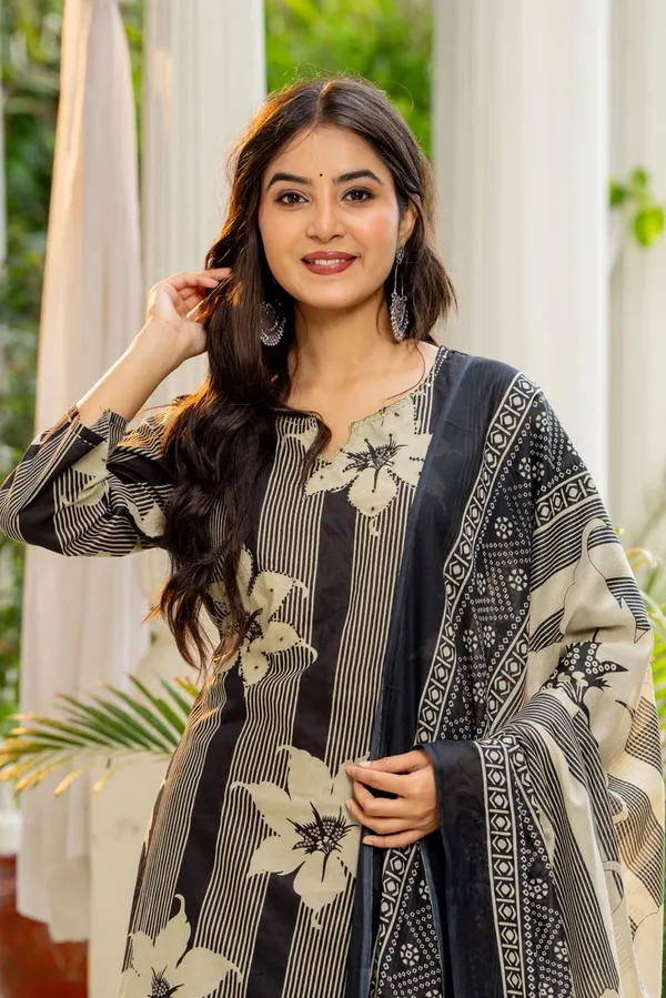 Black_Cotton_Pearl_Silk_Straight_Kurta_Set_For_Women