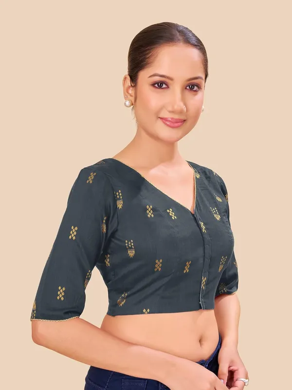 Banarasi_Silk_Saree_Blouse