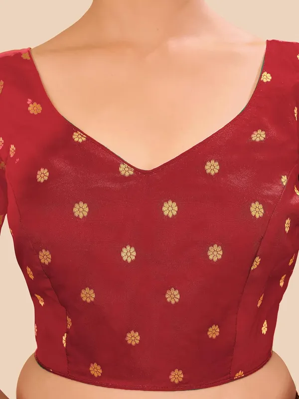 Women_Woven_Banarasi_Saree_Blouse