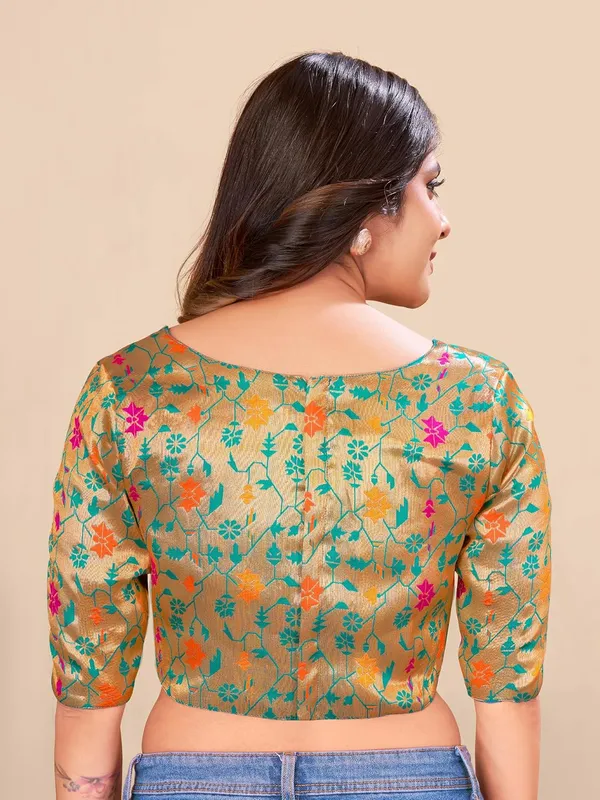 Women_Woven_Banarasi_Saree_Blouse