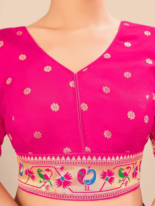 Women_Woven_Banarasi_Saree_Blouse