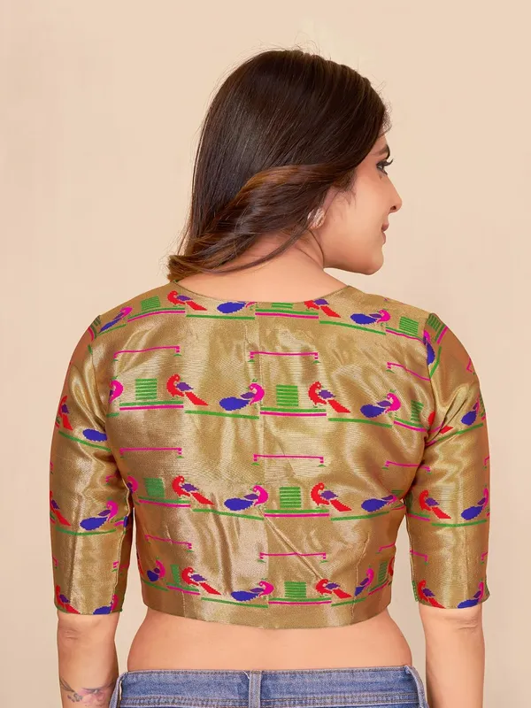 Women_Woven_Banarasi_Saree_Blouse