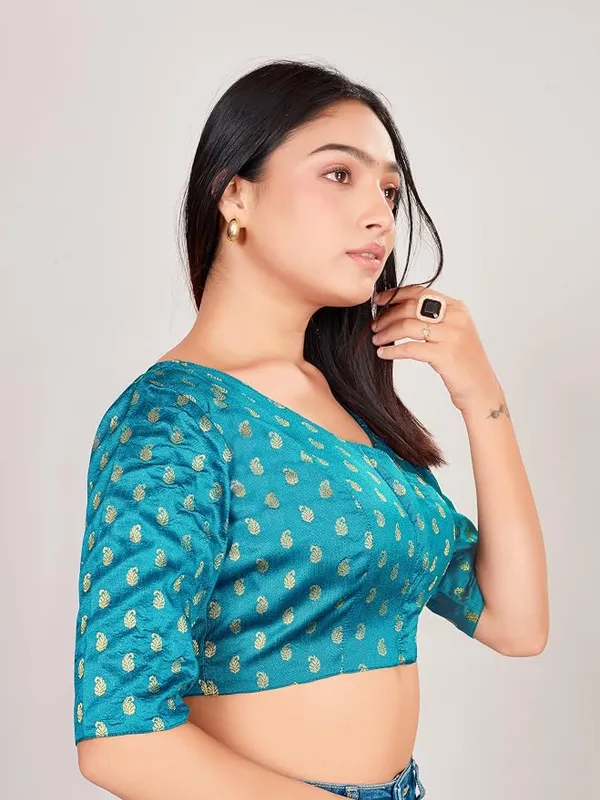 Blue_V_Neck_Printed_Blouse_with_3/4_Sleeves_for_Saree_Wear_For_Women