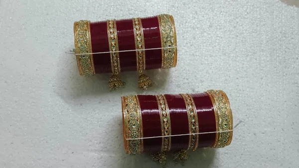 Maroon_Gold_Tone_Embellished_Bangles_for_Women