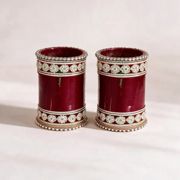 Red_Gold_Acrylic_Metal_Floral_Stone_Embellished_Bridal_Chooda_For_Women
