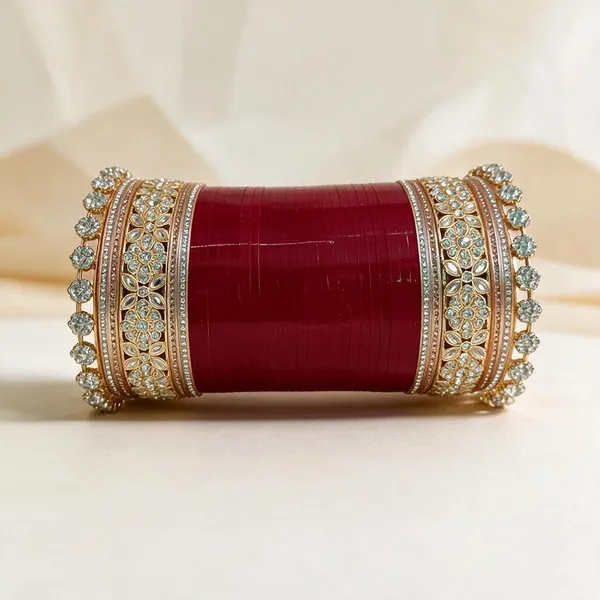 Red_Gold_Acrylic_Metal_Velvet_Stone_Embellished_Bridal_Bangle_For_Women