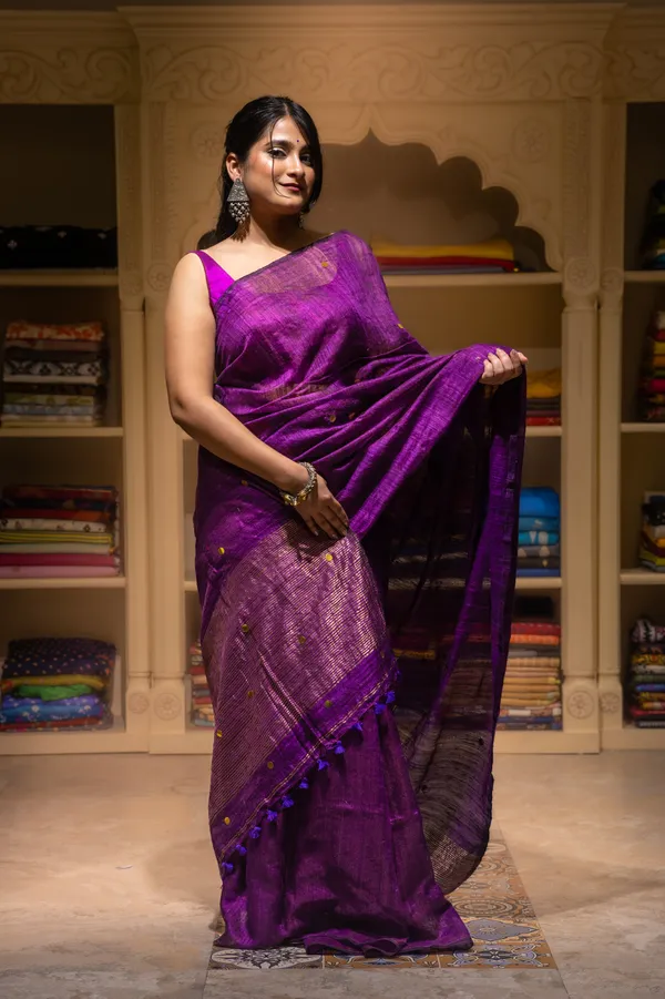 Pure_Matka_Saree_With_Golden_Gini_Default_Title