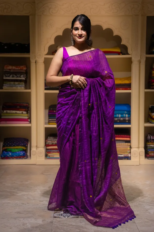 Pure_Matka_Saree_With_Golden_Gini_Default_Title