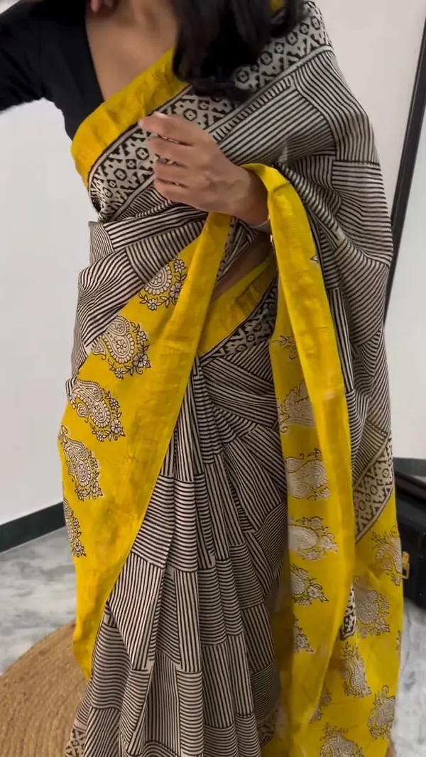 Yellow_Black_Maheshwari_Silk_Cotton_Block_Printed_Saree_For_Women