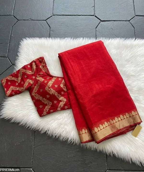Red_Chinon_Chiffon_Saree_With_Zari_Weaving_Border