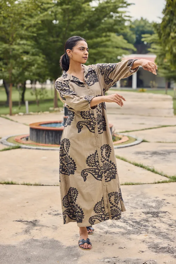 Beige_Cotton_Slub_Relaxed_Fit_Printed_Dress_For_Women