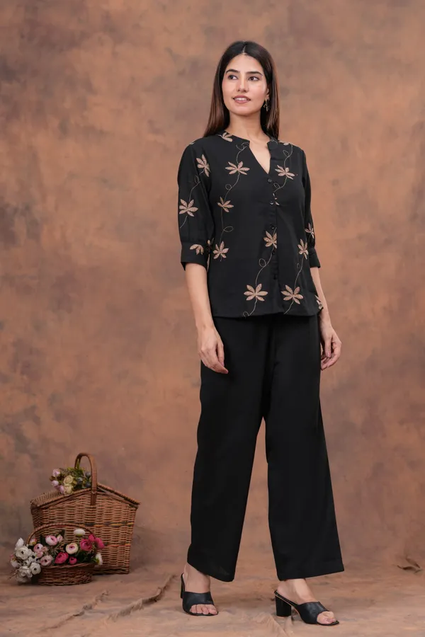 Black_Cotton_Slub_Relaxed_Fit_Floral_Embroidered_Co-Ord_Set_For_Women