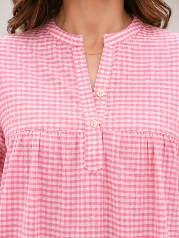 Pink_Pure_Cotton_Relaxed_Fit_Checked_Tunic_For_Women
