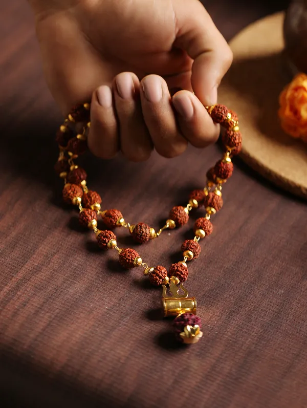 Rudraksha_Trishul_Pendant_Mala,_Lab_Certified