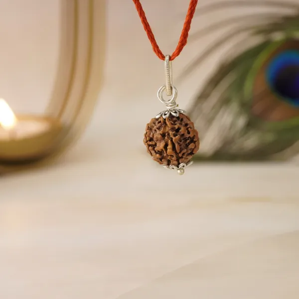5_Mukhi_Rudraksha_Brown_Bead_Keychain_(Panchmukhi)