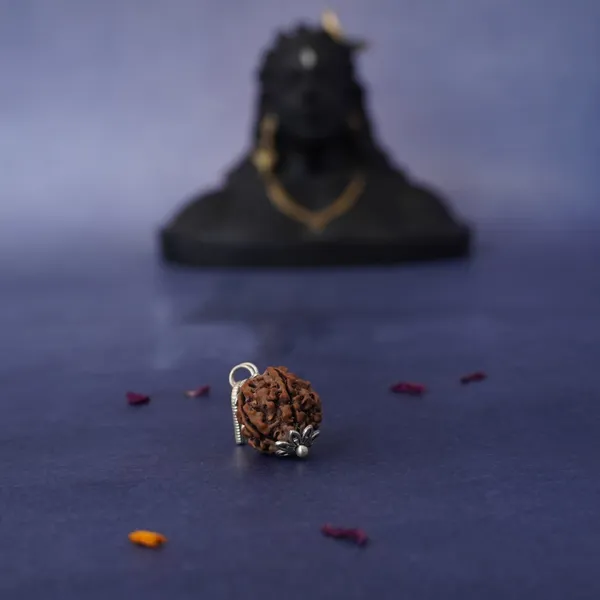 5_Mukhi_Rudraksha_Brown_Bead_Keychain_(Panchmukhi)