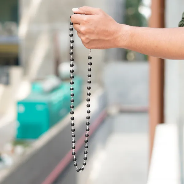 Karungali_9mm_Black_Beaded_Chain_for_Men