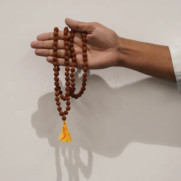 Brown_Rudraksha_Mala_-_108+1_Beads(Lab_Certified)