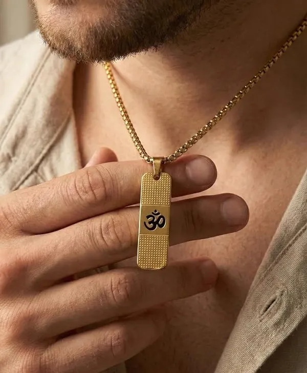 Om_Gold_Plated_Pendant_with_Chain_|_Stainless_Steel_Om_Locket_Necklace_|_Spiritual_Jewellery_Gift_for_Men_&_Husband,_Friend