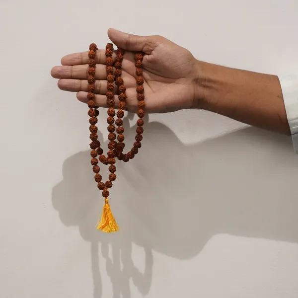 Brown_Rudraksha_Mala_-_108+1_Beads(Lab_Certified)