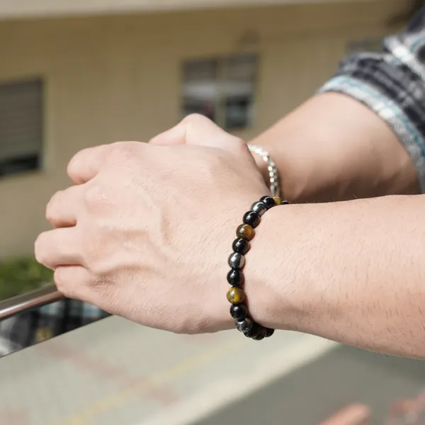 Tiger_Eye_Black_&_Brown_Beaded_Bracelet_for_Unisex_(Protection_Bracelet)