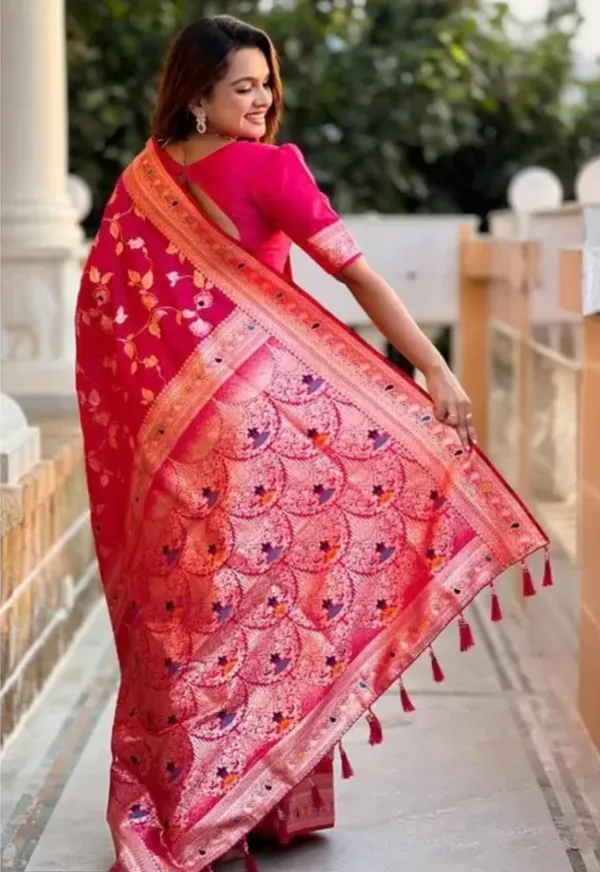 Green_Floral_Print_Saree_for_Women