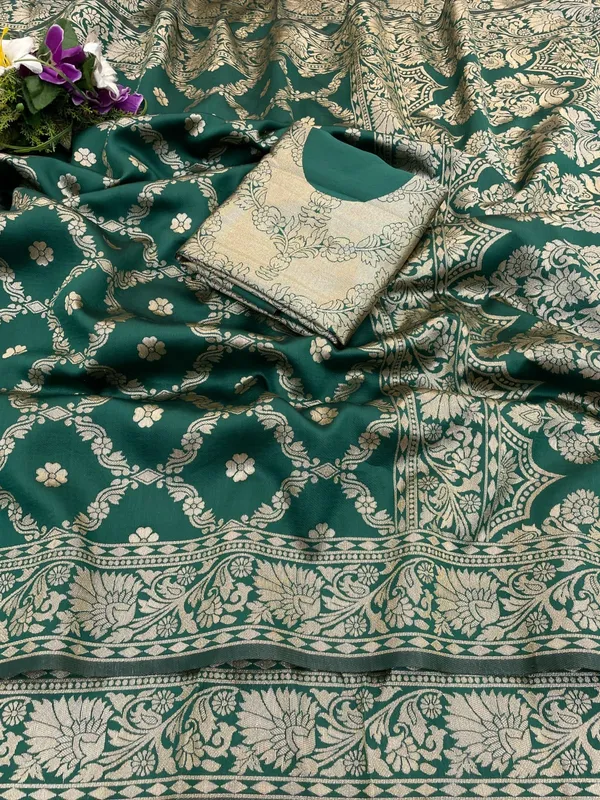 Black_Floral_Print_Ethnic_Saree_for_Women