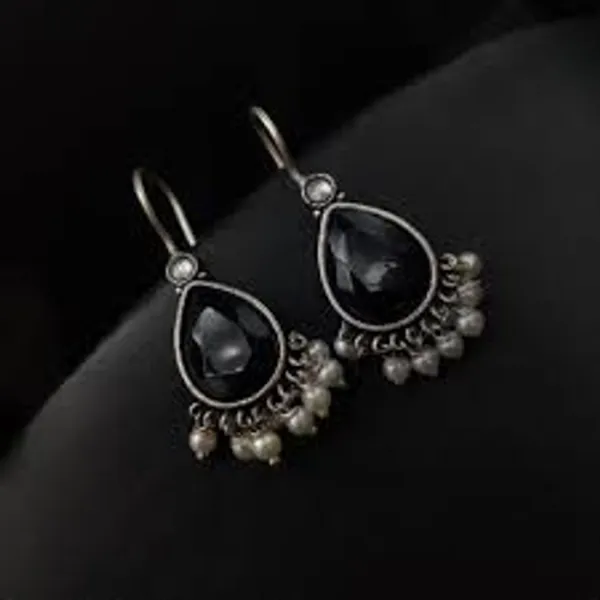 Prizetaa_Monalisa_Stone_Studded_Pearl_Hanging_Oval_Shape_Drop_Hook_Earrings_For_Women