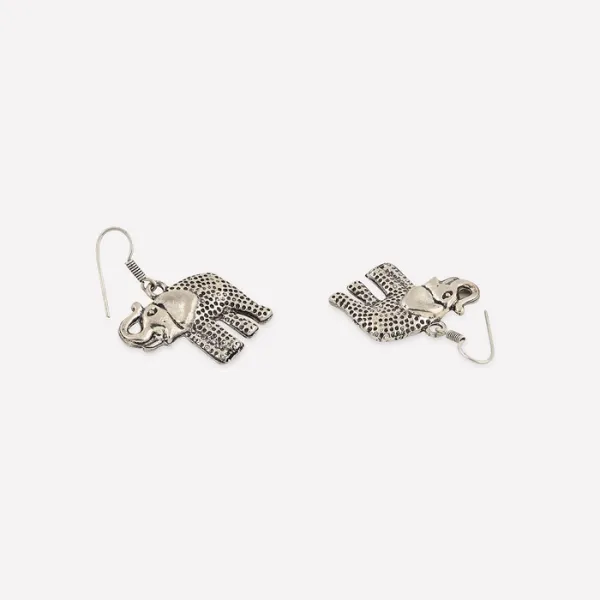 Prizetaa_Dailywear_Elephant_Shape_Earrings