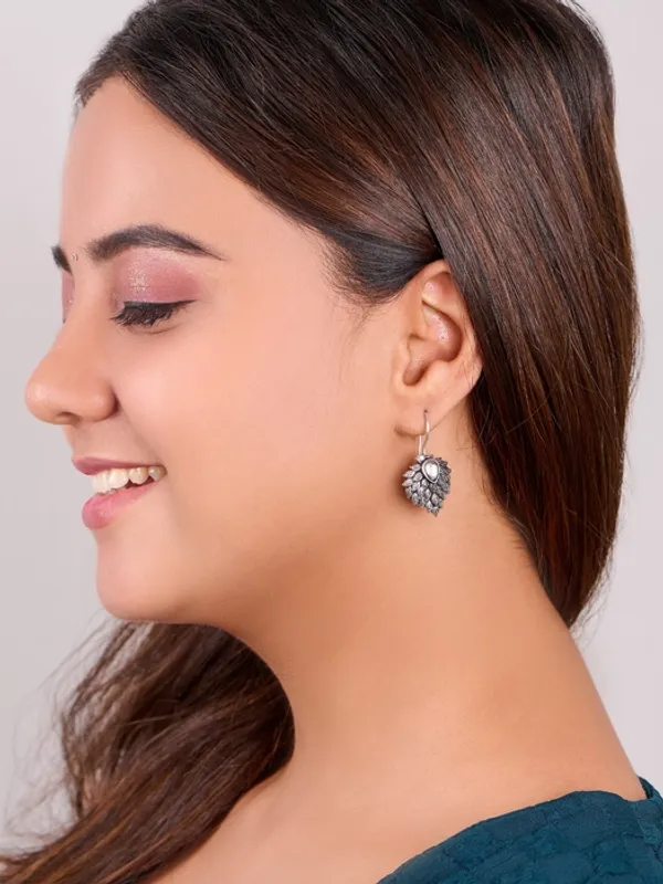 Prizetaa_Dailywear_Floral_Shape_Earrings_Pack_Of_3