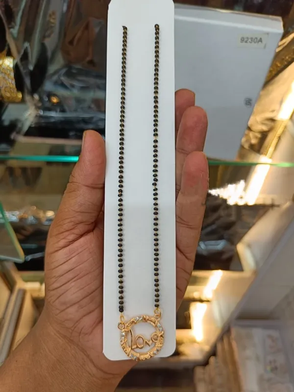 Prizetaa_Love_Hearts_Gold_Plated_Daily_Wear_Mangalsutra_For_Women