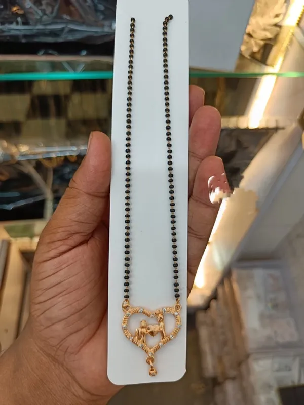 Prizetaa_Love_Hearts_Gold_Plated_Daily_Wear_Mangalsutra_For_Women