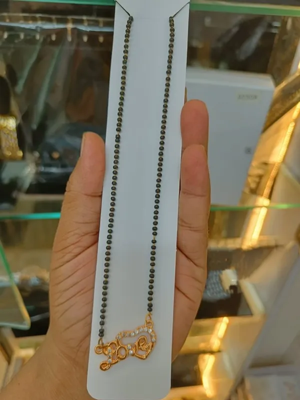 Prizetaa_Love_Hearts_Gold_Plated_Daily_Wear_Mangalsutra_For_Women