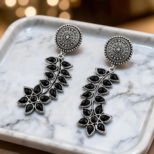 Prizetaa_Silver_And_Black_Round_Petal_Dangler_Earrings_Pack_Of_2