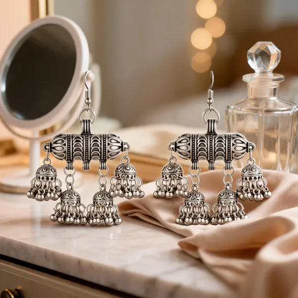 Prizetaa_Silver_Colour_Jhummar_Hook_Earrings