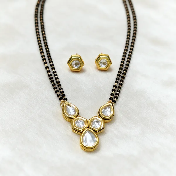 Prizetaa_Gold_Plated_Kundan_Studded_Daily_Wear_Mangalsutra_With_Earrings_Jewellery_Set