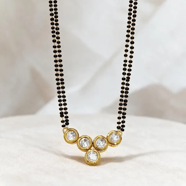 Prizetaa_Gold_Plated_Kundan_Studded_Daily_Wear_Mangalsutra_With_Earrings_Jewellery_Set