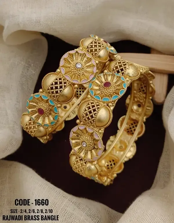 Prizetaa_Rajwadi_Brass_Ethnic_Adjustable_Kada_For_Women