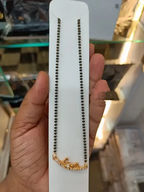 Prizetaa_Love_Hearts_Gold_Plated_Daily_Wear_Mangalsutra_For_Women