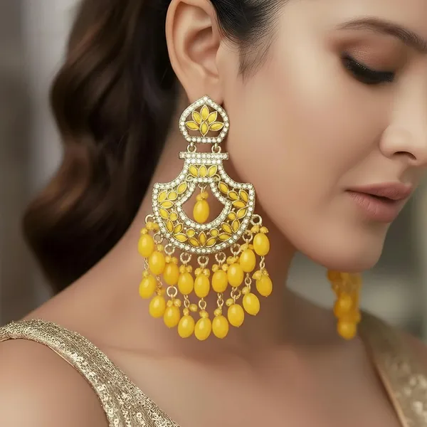 Kundan_Chandbali_Earrings_With_Bead_Danglers