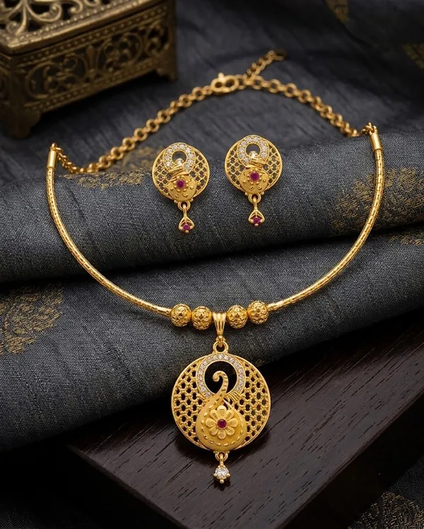 Plated_Necklace_And_Earrings_Set