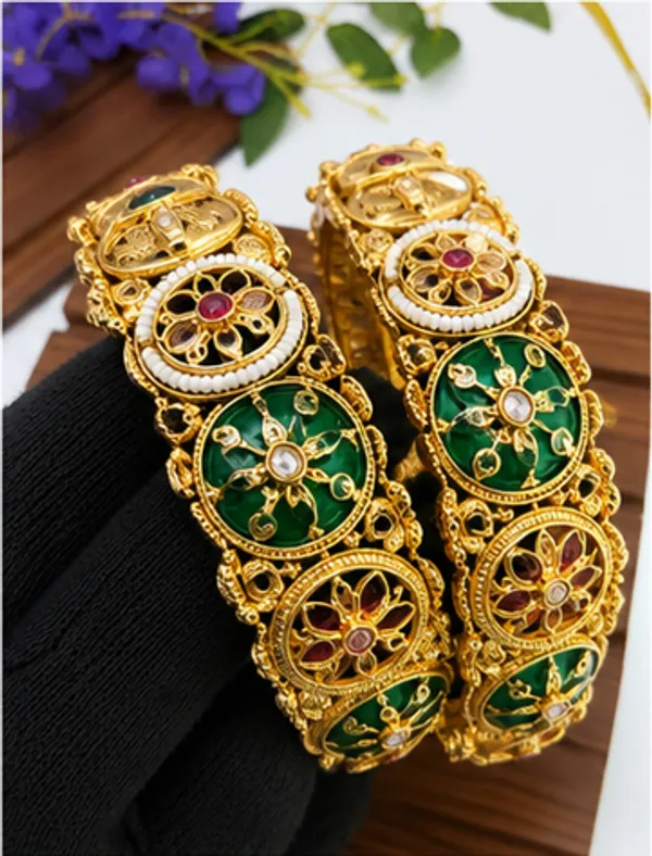 Gold_Green_Kundan_Meenakari_Antique_Floral_Bangle_Set_For_Women