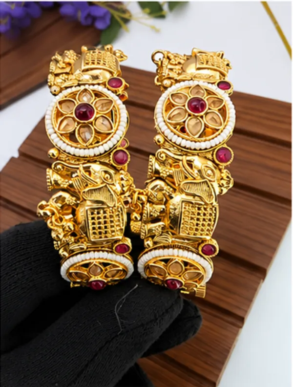 Gold_Kundan_Polki_Kemp_Stone_Faux_Pearl_Dangler_Earrings_For_Women