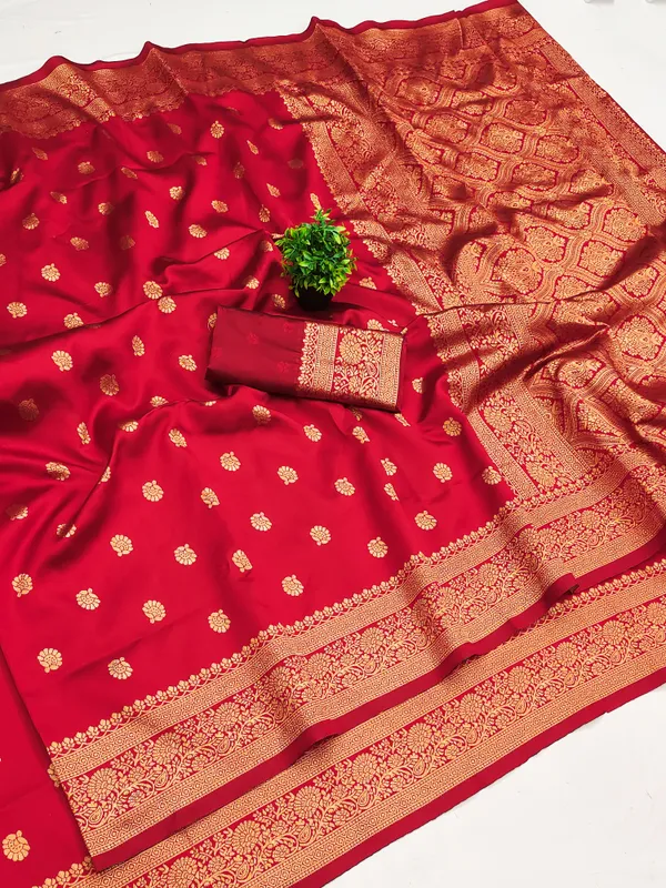 Red_Gold_Woven_Saree_for_Women