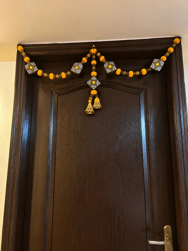 Latkan_Set_Of_2-_Yellow