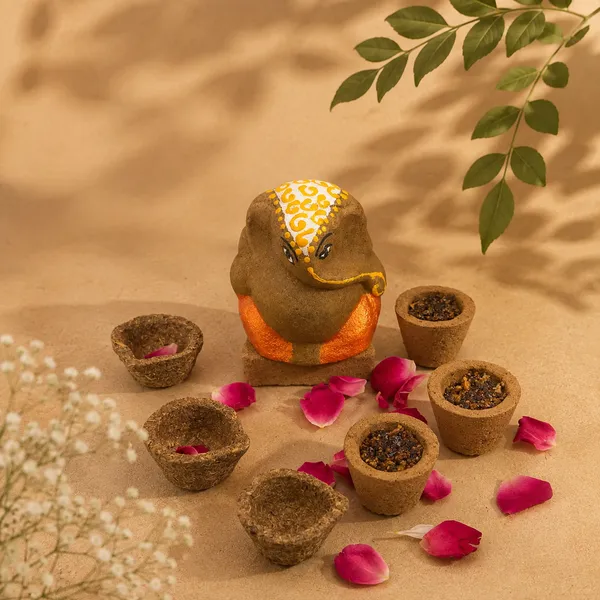 Shubh_Shuruaat_Combo_2_:_Gomay_Ganesh_Ji_4"_+_Samrani_Hawan_Cups_-Set_Of_12_+_Design_Deepak_-_Set_Of_6