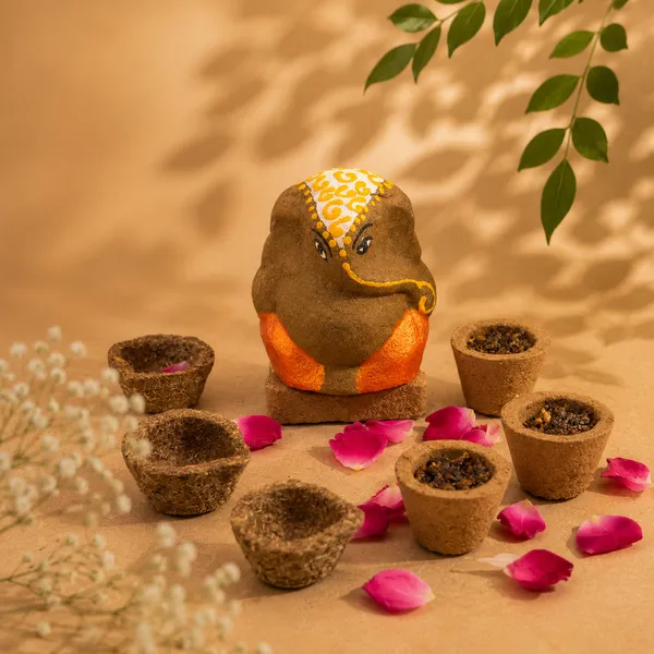 Shubh_Shuruaat_Combo_2_:_Gomay_Ganesh_Ji_4"_+_Samrani_Hawan_Cups_-Set_Of_12_+_Design_Deepak_-_Set_Of_6