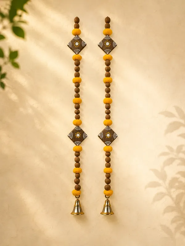 Toran_Semicircle-_Yellow_+_Latkan_Set_Of_2_Yellow