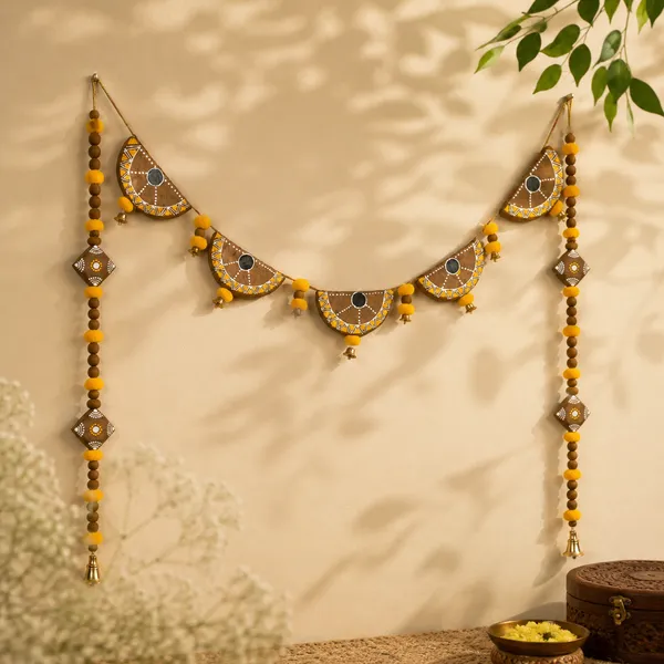 Toran_Semicircle-_Yellow_+_Latkan_Set_Of_2_Yellow