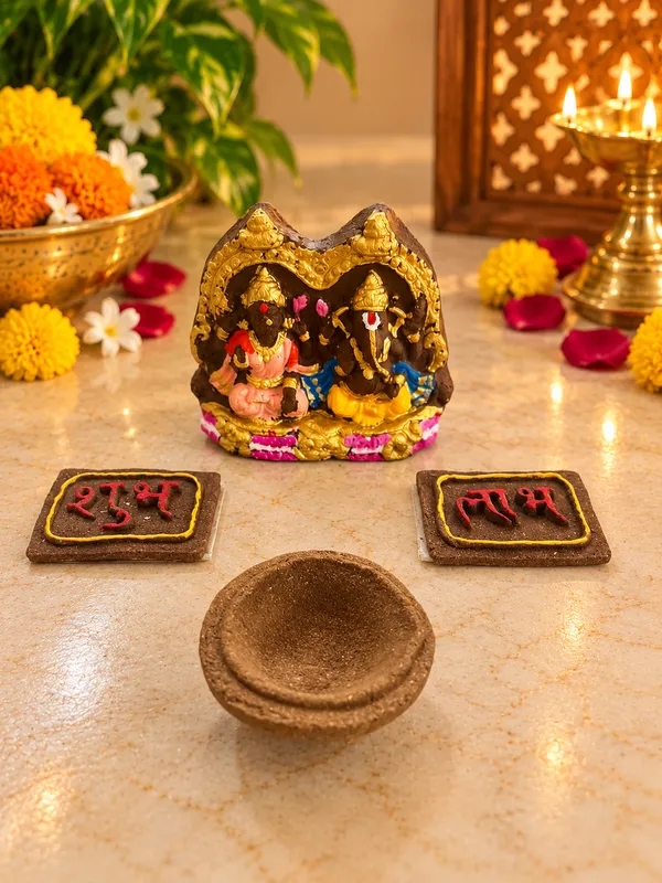 Traditional_Puja_Combo:_Ganesh_jee_,_Laxmi_jee_+_Cow_Dung_Diya_-_A_Set_Of_12_+_Sticker_Shubh_Labh